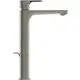 Moderne Armatur von Ideal Standard in Silver Storm mit ausziehbarem Auslauf und seitlichem Hebel zum Regulieren des Wasserflusses.